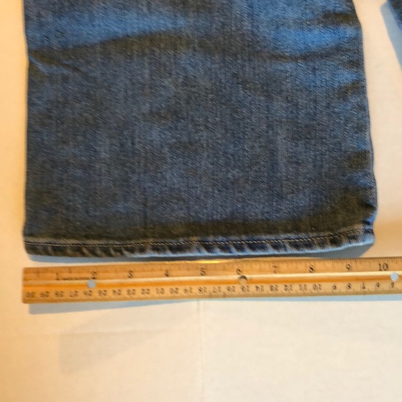 DKNY SOHO Vintage Medium Wash 5 Pocket Flare Jeans - Picture 5 of 7